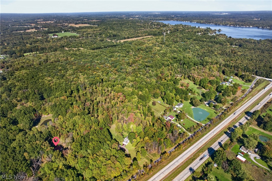 10533 Jones Road Diamond OH 44412