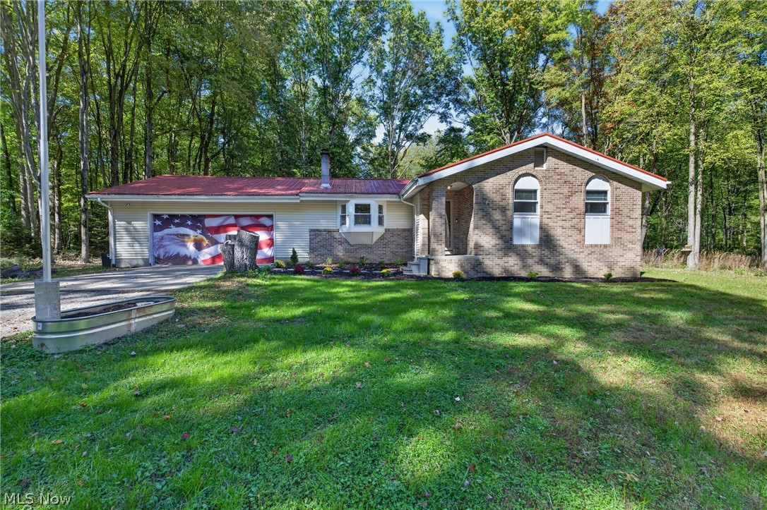 10533 Jones Road Diamond OH 44412