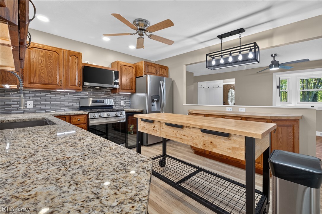 10533 Jones Road Diamond OH 44412
