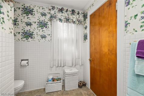 127 E Main Street New London OH 44851