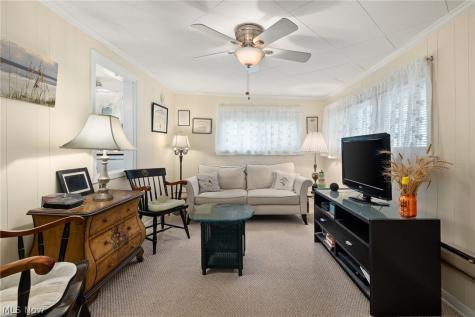127 E Main Street New London OH 44851