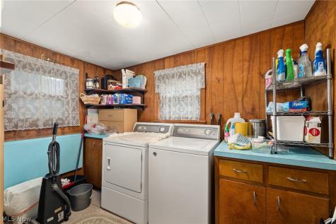 127 E Main Street New London OH 44851