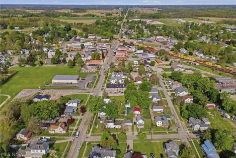127 E Main Street New London OH 44851