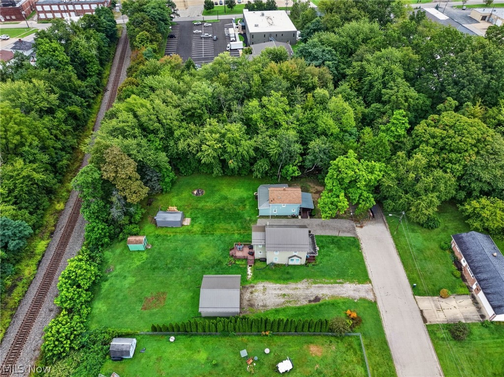 1727 E 49th Street Ashtabula OH 44004