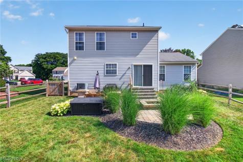 1938 Northgate Circle Akron OH 44320