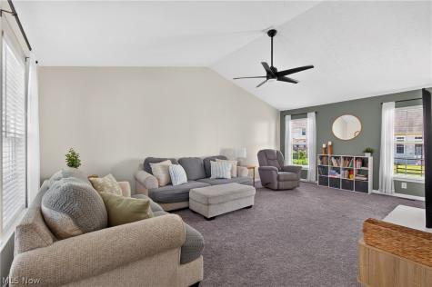 1938 Northgate Circle Akron OH 44320