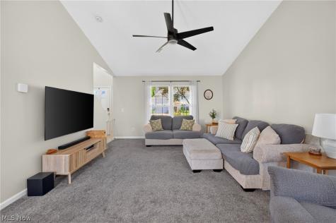 1938 Northgate Circle Akron OH 44320