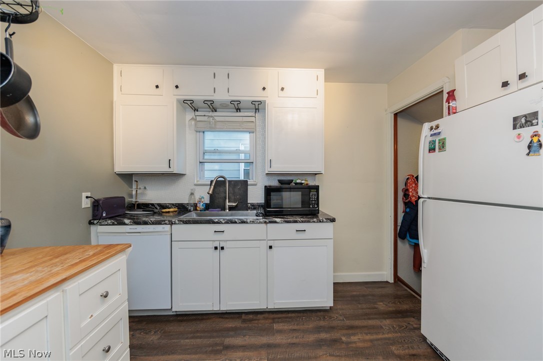 14112 Lakewood Heights Boulevard Lakewood OH 44107