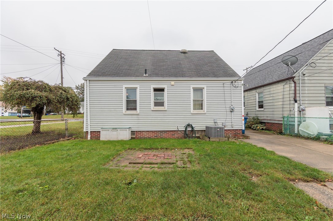 14112 Lakewood Heights Boulevard Lakewood OH 44107