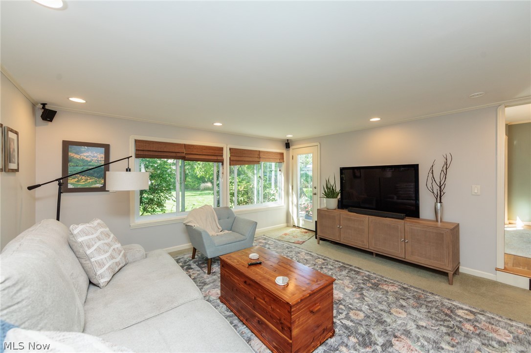 21581 Kenwood Avenue Rocky River OH 44116