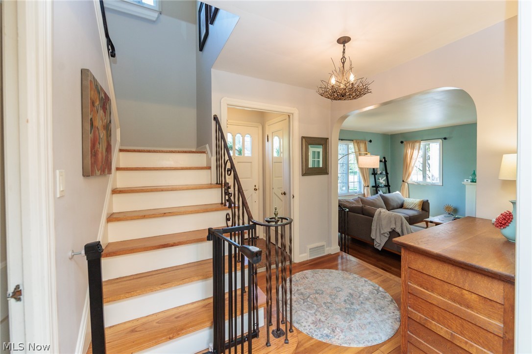 21581 Kenwood Avenue Rocky River OH 44116