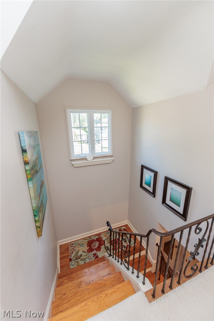 21581 Kenwood Avenue Rocky River OH 44116