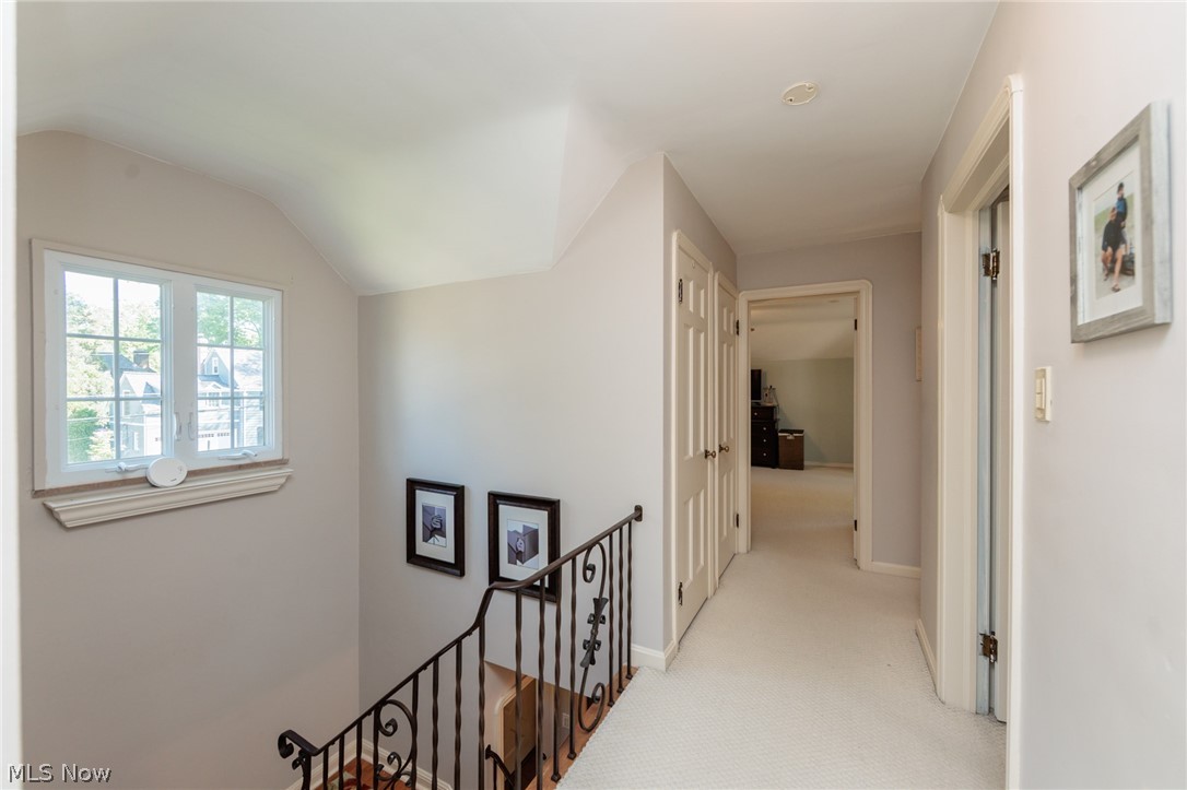 21581 Kenwood Avenue Rocky River OH 44116