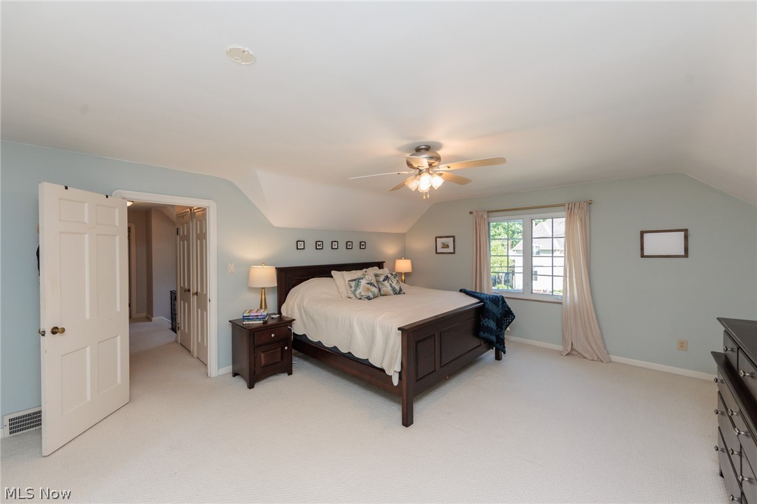 21581 Kenwood Avenue Rocky River OH 44116