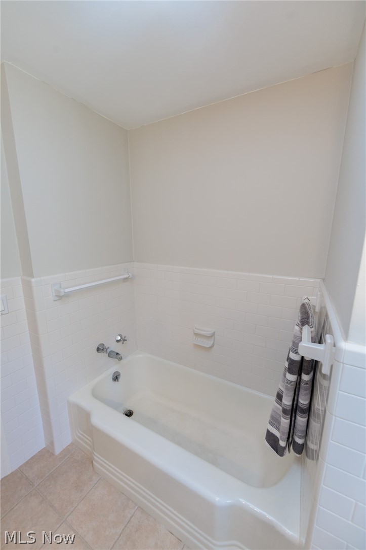 21581 Kenwood Avenue Rocky River OH 44116