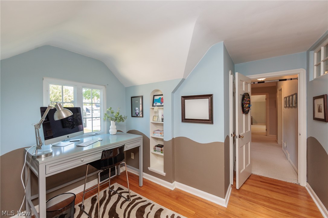 21581 Kenwood Avenue Rocky River OH 44116