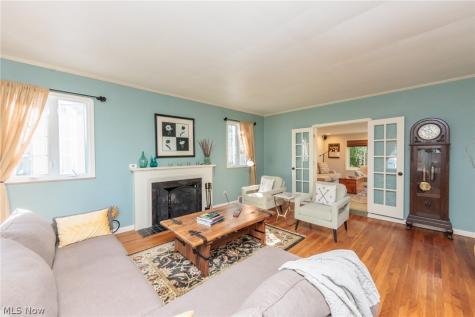 21581 Kenwood Avenue Rocky River OH 44116