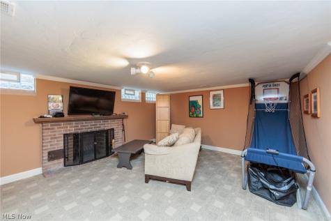 21581 Kenwood Avenue Rocky River OH 44116