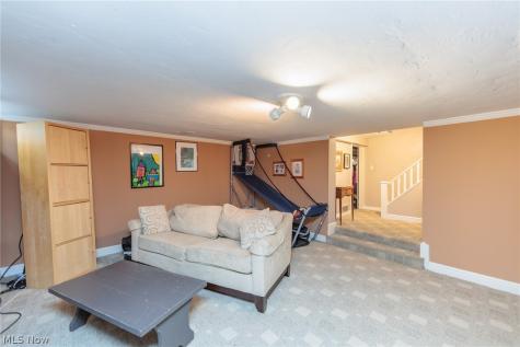 21581 Kenwood Avenue Rocky River OH 44116