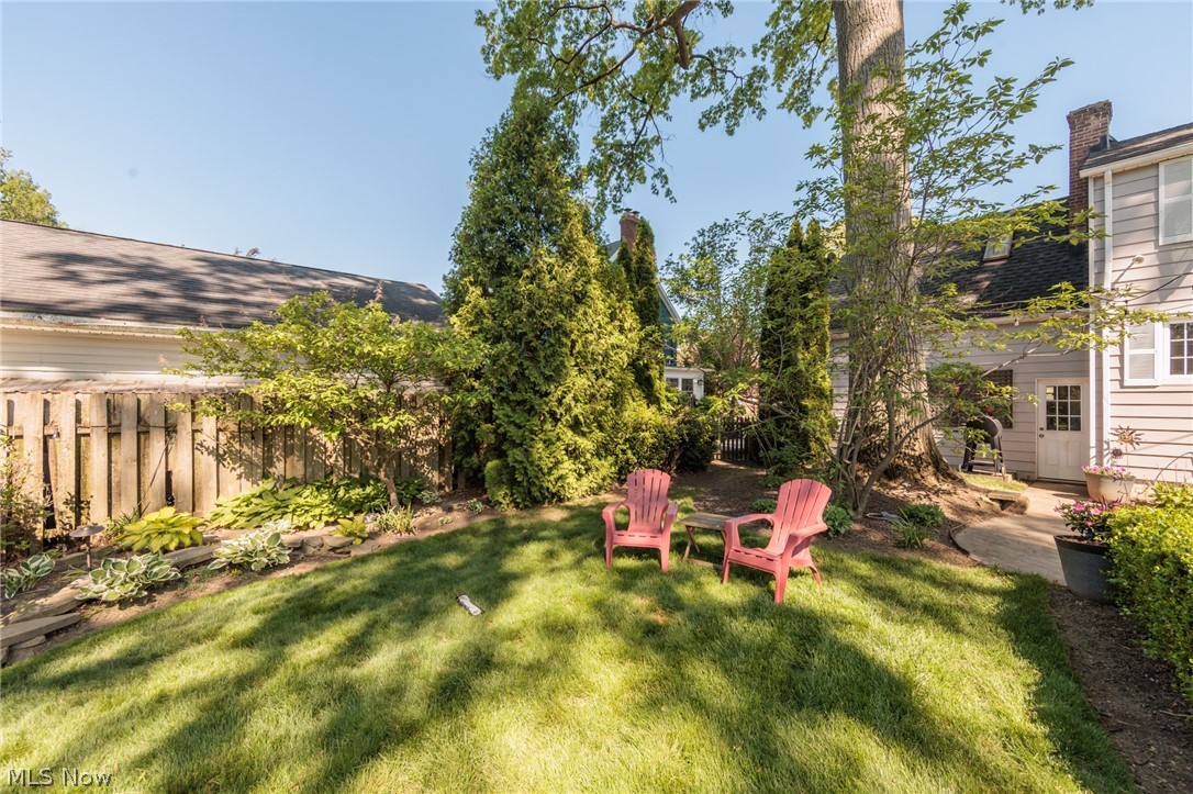 21581 Kenwood Avenue Rocky River OH 44116