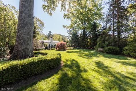 21581 Kenwood Avenue Rocky River OH 44116