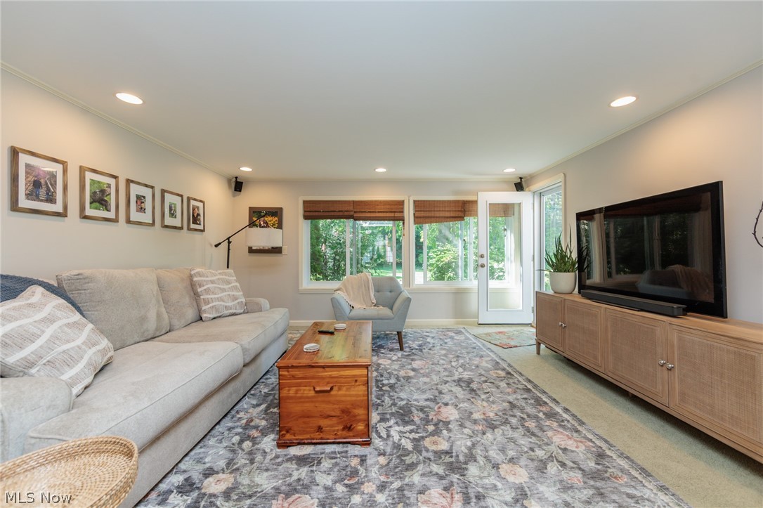 21581 Kenwood Avenue Rocky River OH 44116