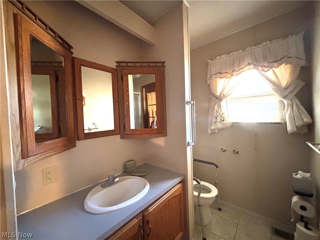 1229 Columbiana Lisbon Road Columbiana OH 44408
