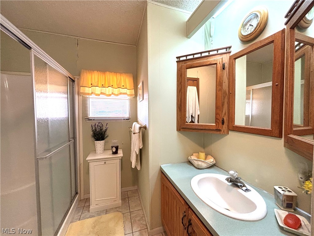 1229 Columbiana Lisbon Road Columbiana OH 44408