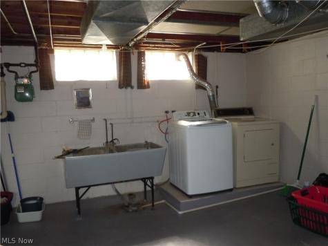 23750 Puritan Avenue Euclid OH 44123