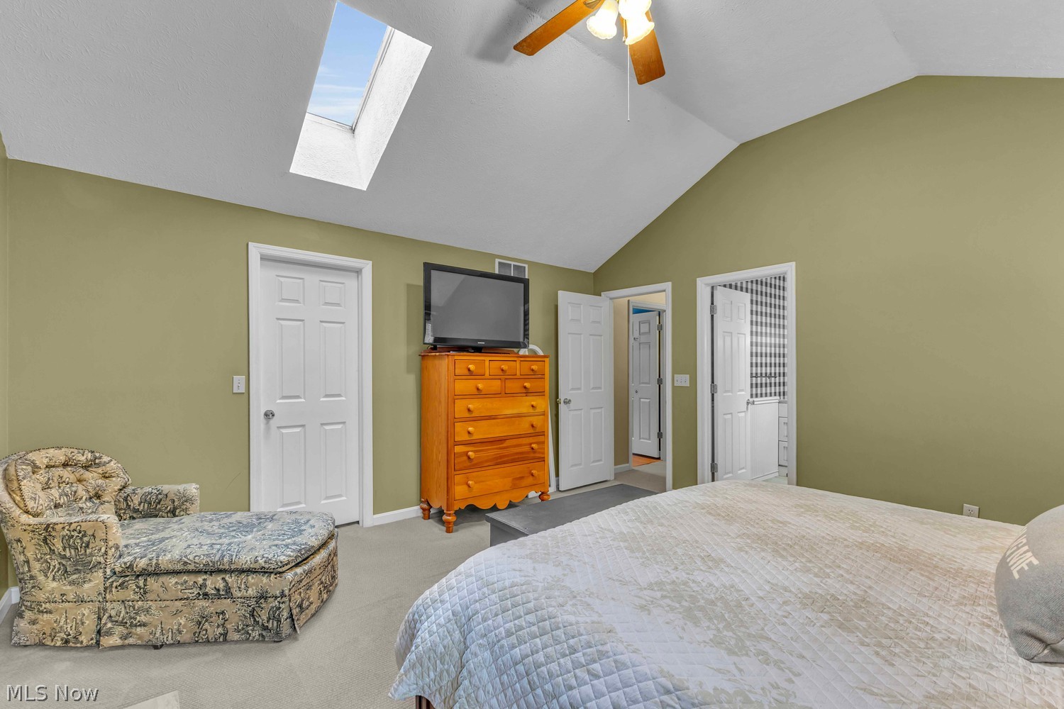602 Elmwood Road Bay Village OH 44140