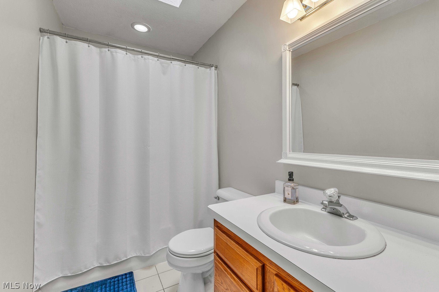 602 Elmwood Road Bay Village OH 44140
