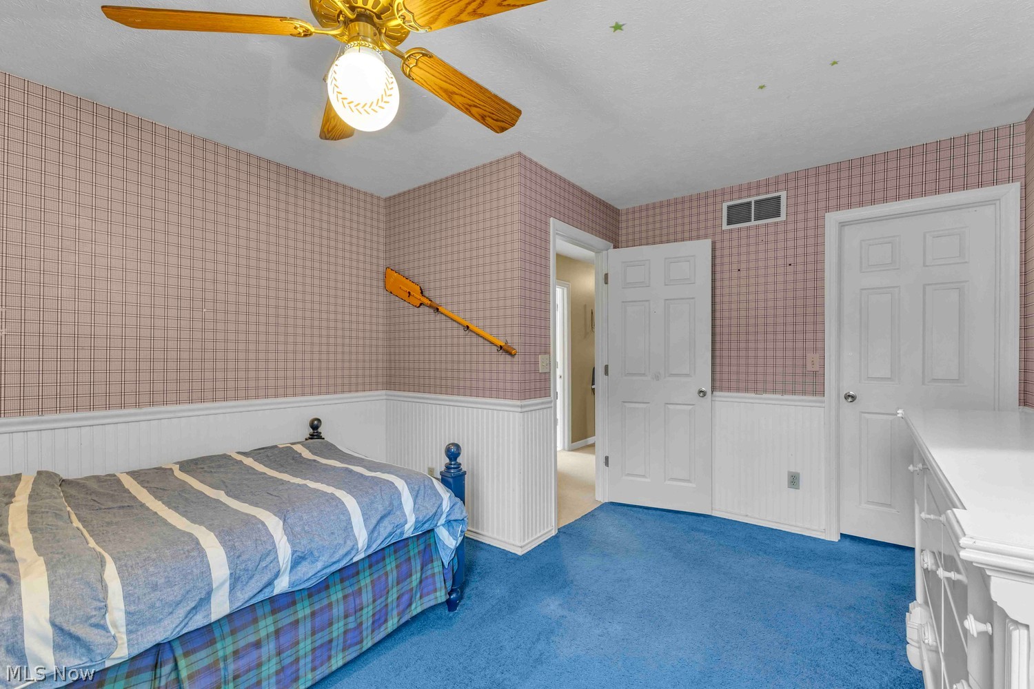 602 Elmwood Road Bay Village OH 44140