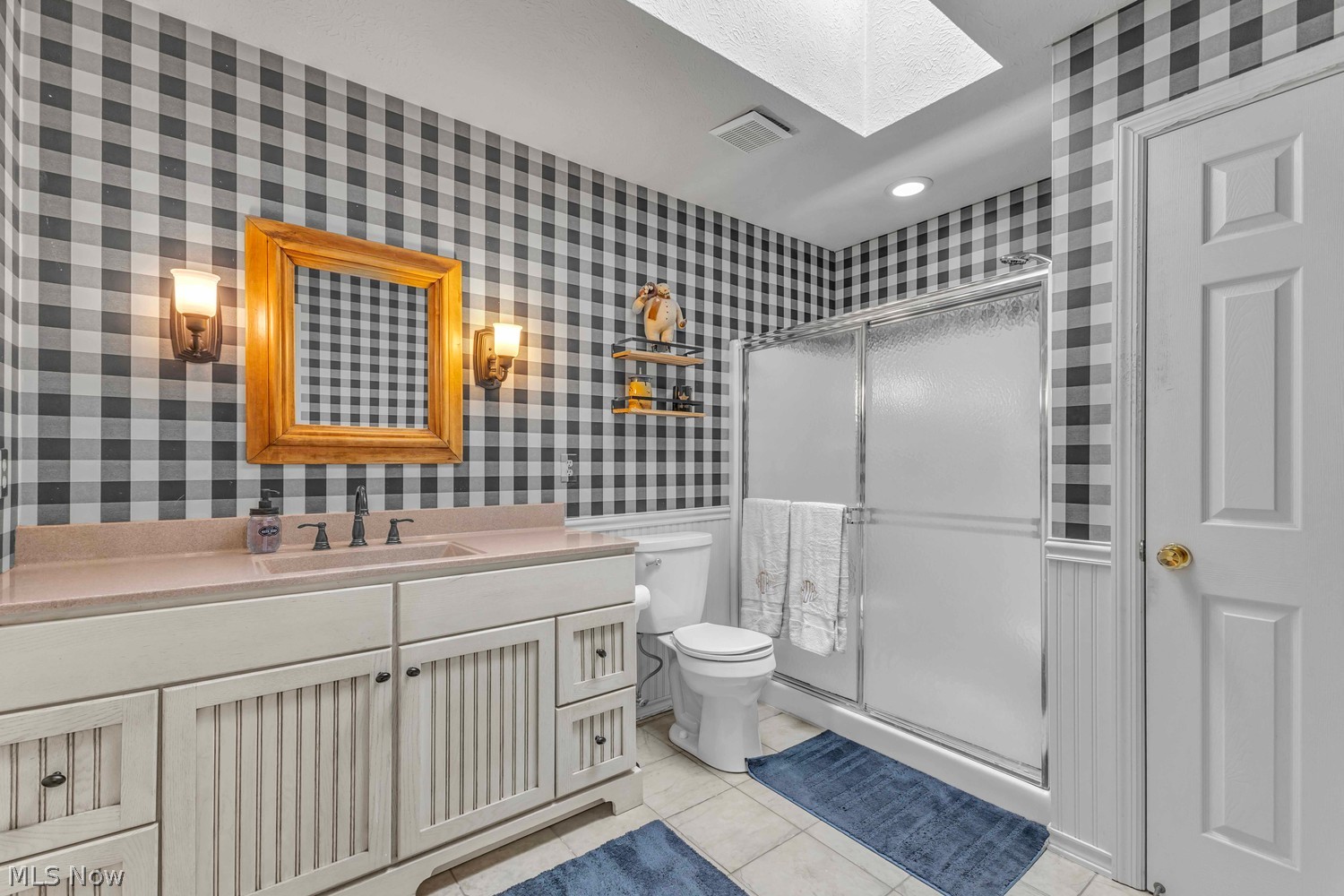 602 Elmwood Road Bay Village OH 44140