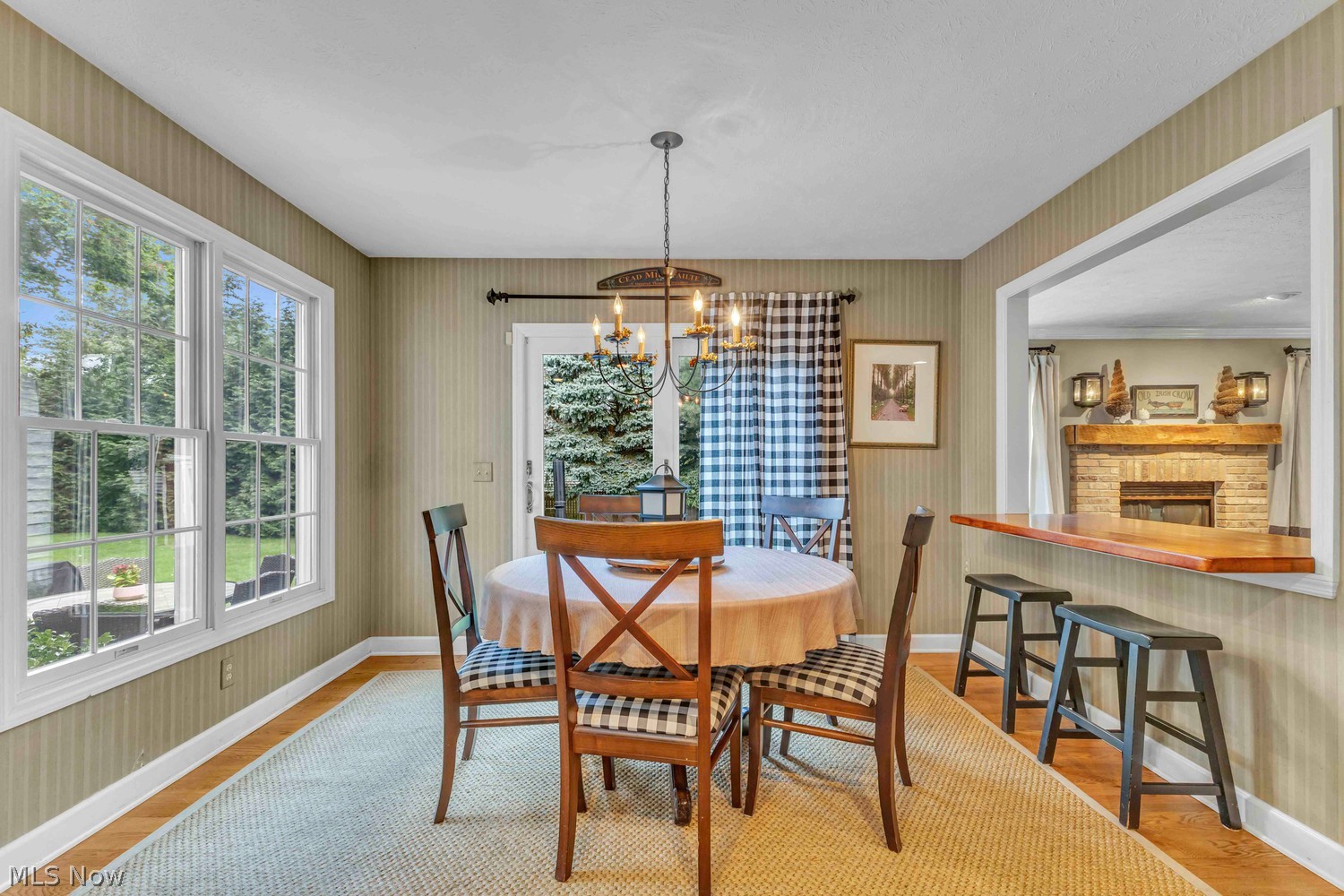 602 Elmwood Road Bay Village OH 44140