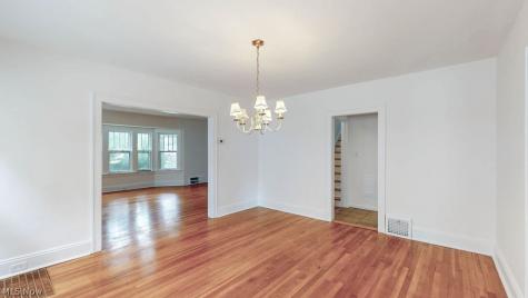 3110 Coleridge Road Cleveland Heights OH 44118