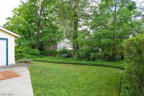 3110 Coleridge Road Cleveland Heights OH 44118