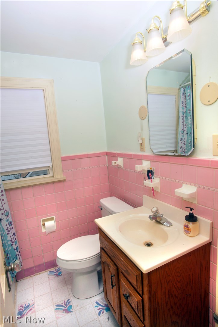 345 Roslyn Avenue NW Canton OH 44708