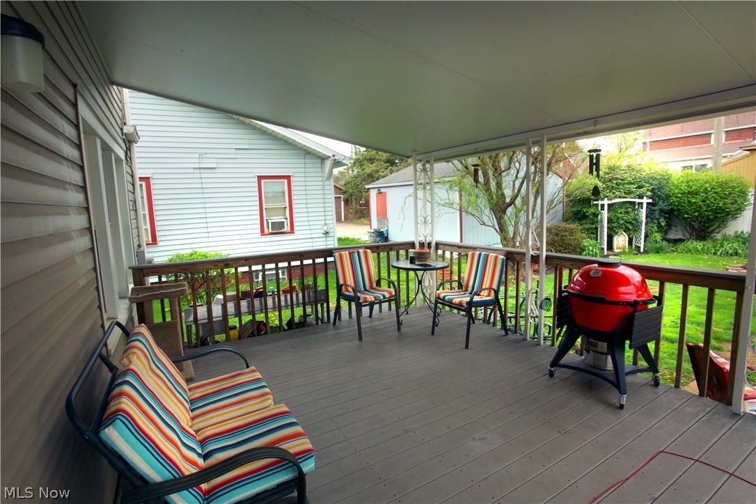 345 Roslyn Avenue NW Canton OH 44708