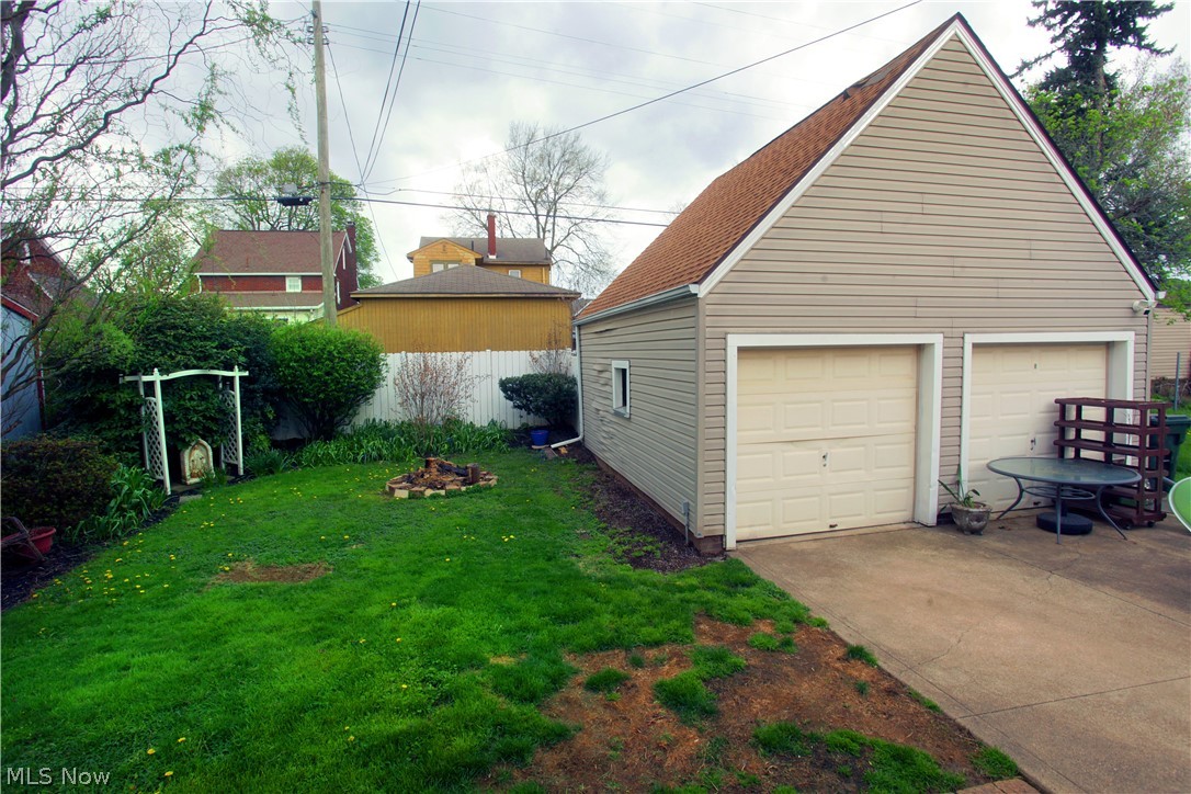 345 Roslyn Avenue NW Canton OH 44708
