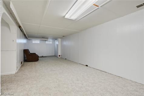 526 Meadow Lane Cuyahoga Falls OH 44221