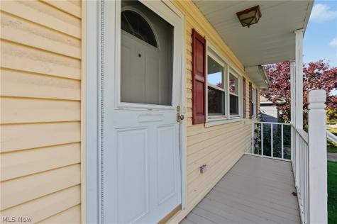 526 Meadow Lane Cuyahoga Falls OH 44221