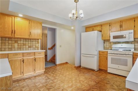 1660 Martin Road Mogadore OH 44260