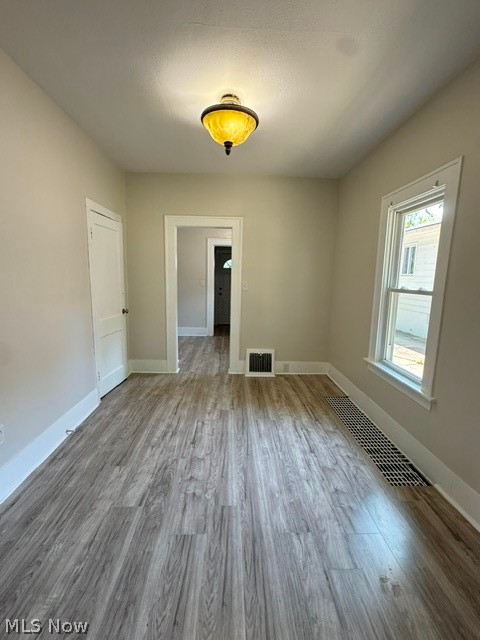 1079 Peerless Avenue Akron OH 44320