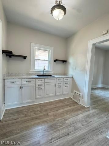 1079 Peerless Avenue Akron OH 44320