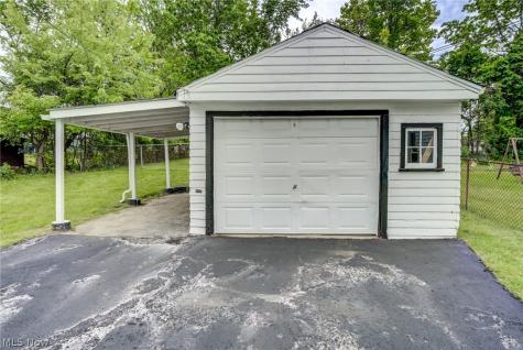 4383 Wyatt Road Cleveland OH 44128