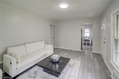 4383 Wyatt Road Cleveland OH 44128