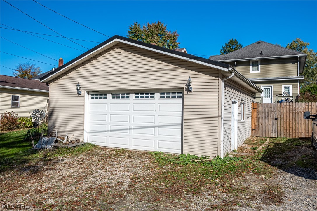 705 Cambridge Road Coshocton OH 43812