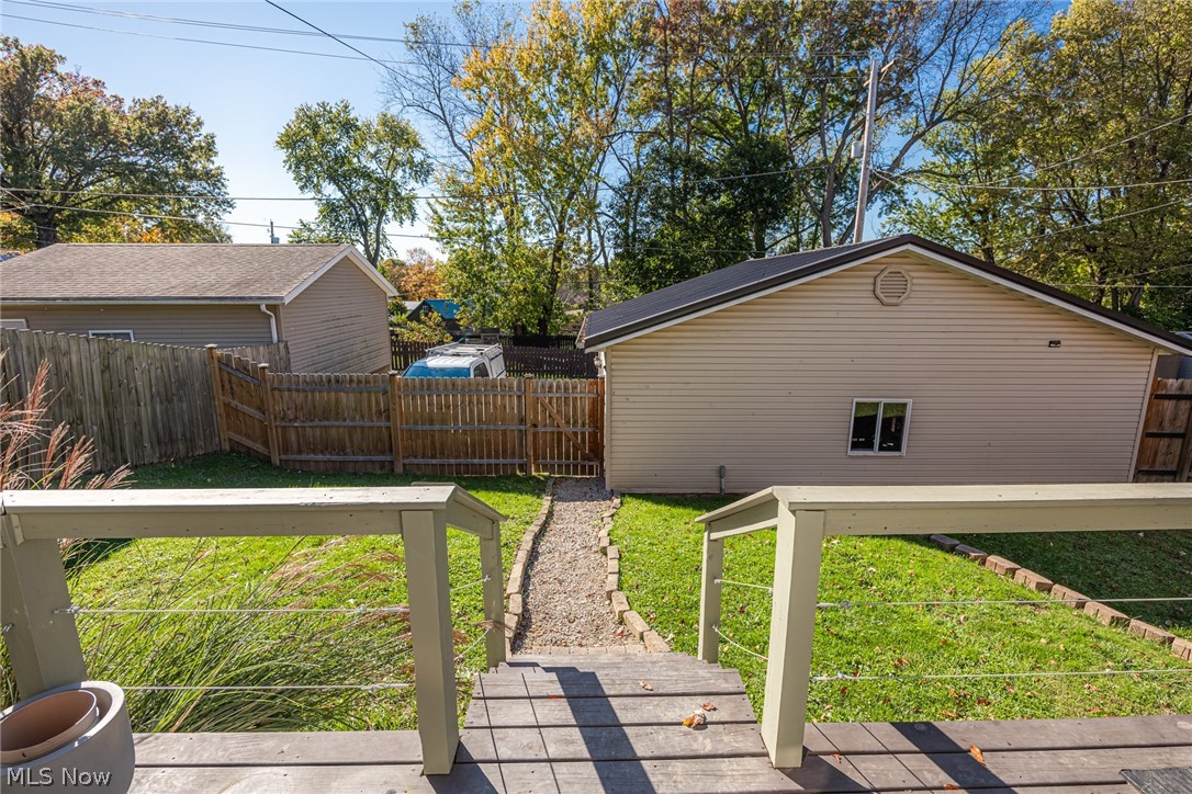 705 Cambridge Road Coshocton OH 43812