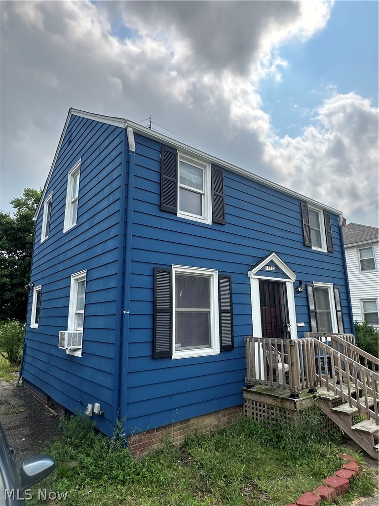 17312 Glendale Avenue Cleveland OH 44128