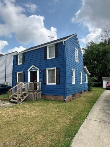 17312 Glendale Avenue Cleveland OH 44128